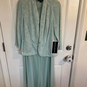 Elegant Mint Green Dress